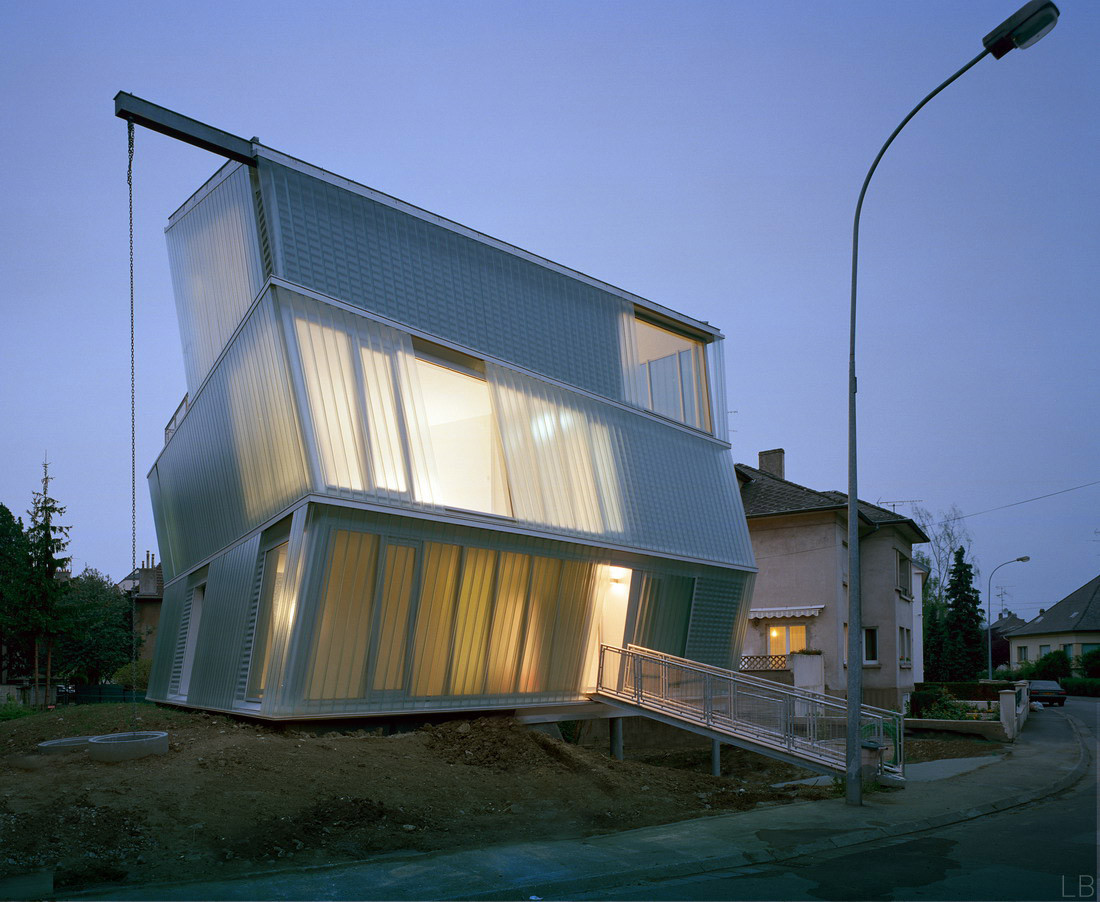 法国U型玻璃住宅