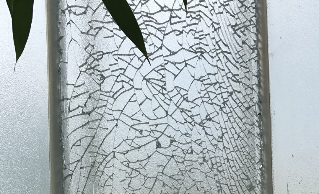 钢化U型玻璃质量问题