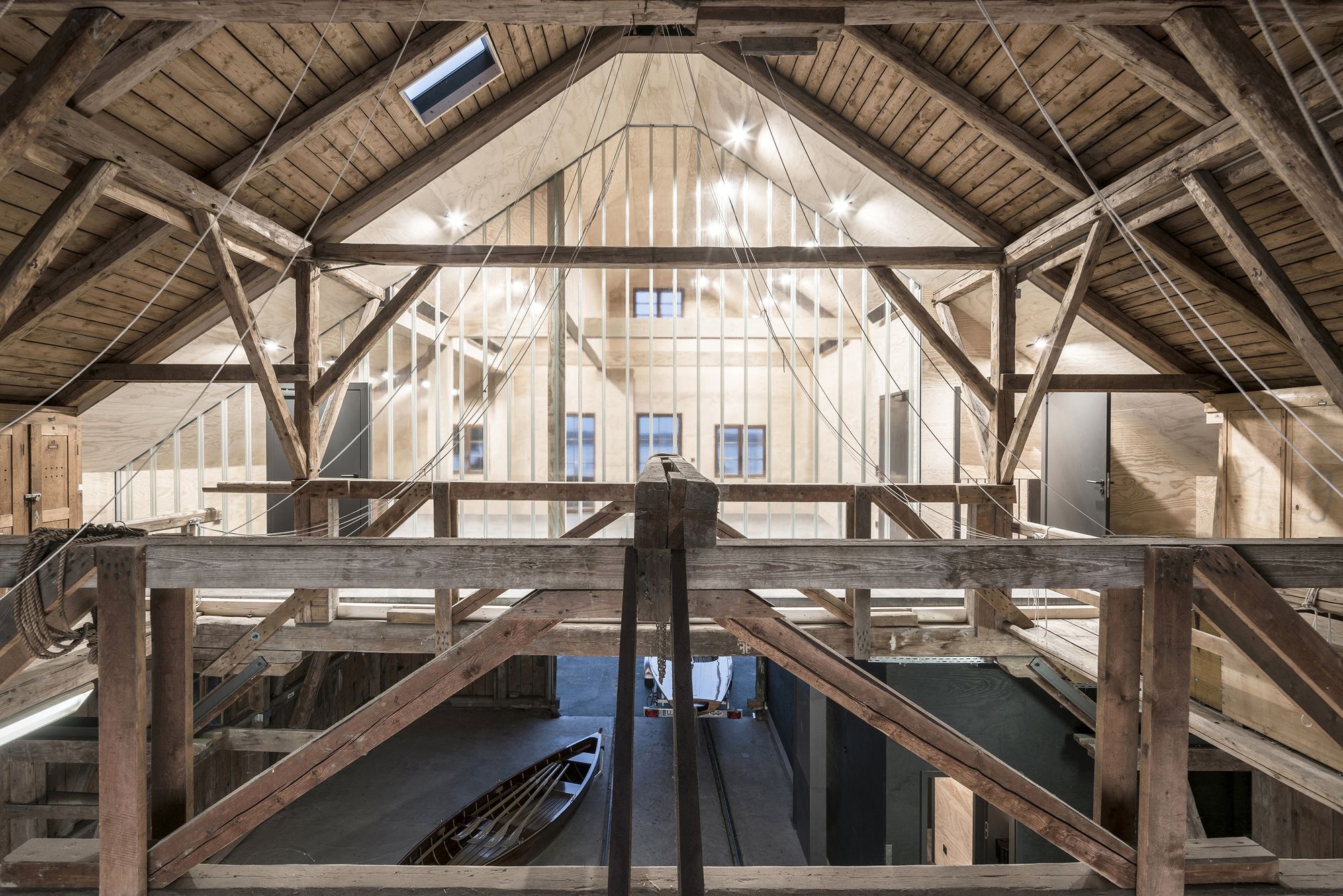 超透U型玻璃旧建筑改造