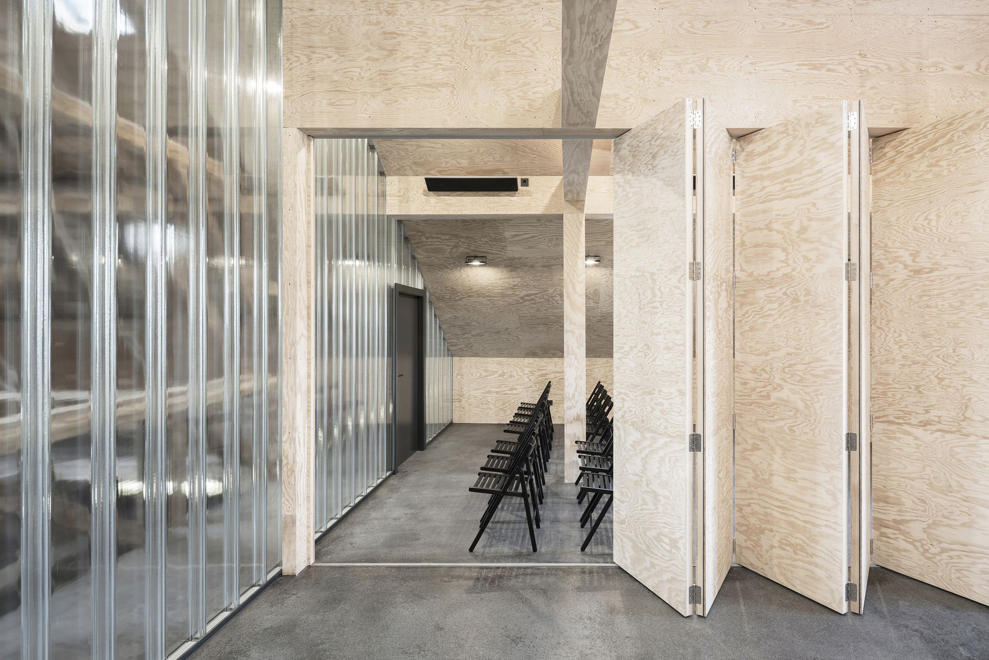 超透U型玻璃旧建筑改造