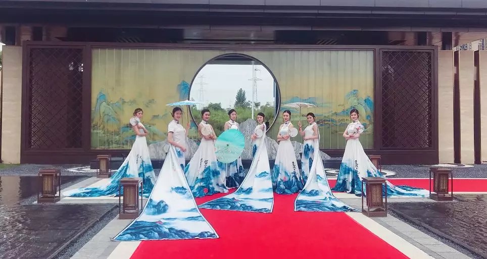 湖北襄阳国投襄阳府U型玻璃