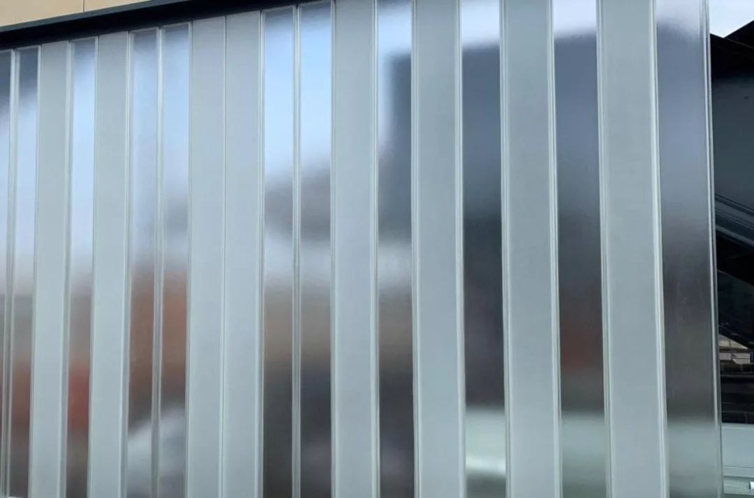 英国苏格兰基尔威宁镇火车站U型玻璃